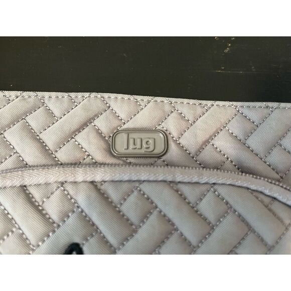 Lug Flyer Quilted Gray Wristlet Belted RFID Purse - Picture 2 of 5